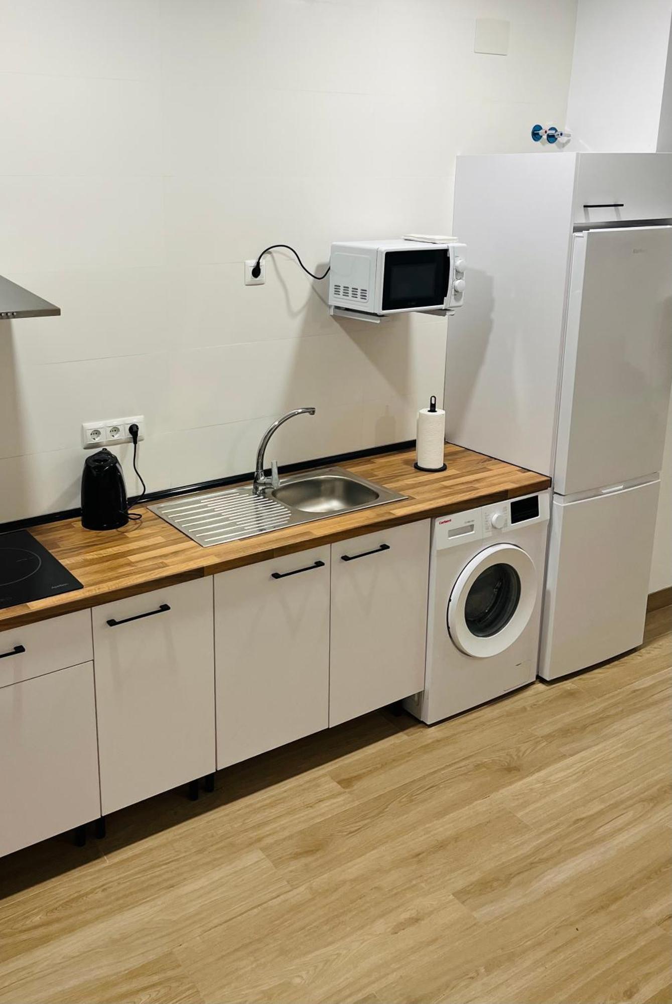 Living Station 8 * Malaga